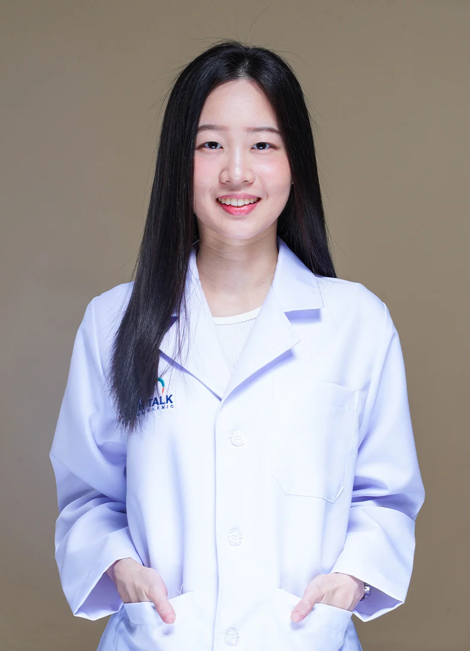 ทพญ. จิรชยา สิริรัตนปัญญา DDS. ทันตแพทย์ทั่วไป ที่ teethtalk clinic