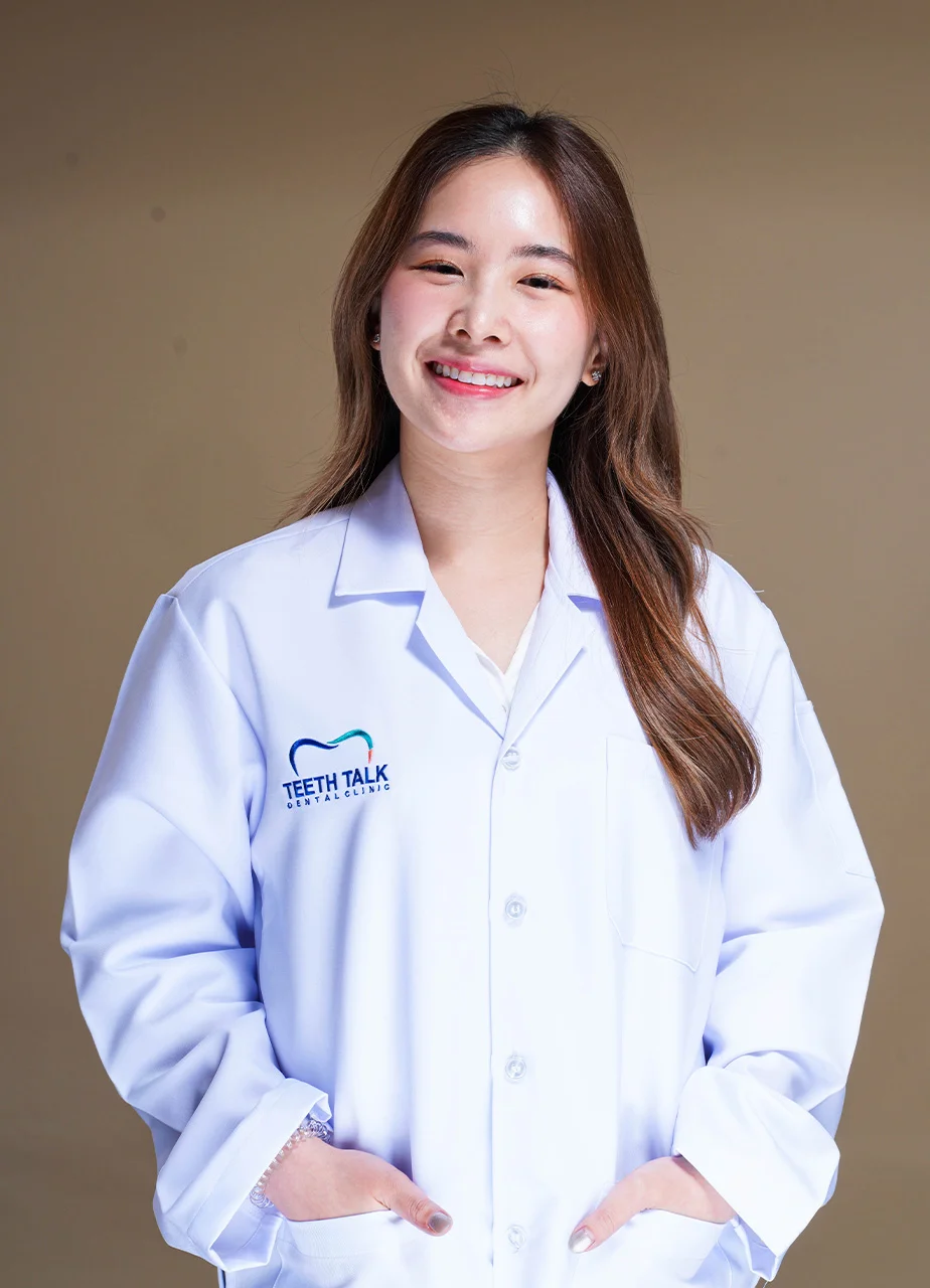 ทพญ. ปัณณภัสร์ นันทไชยลักษณ์ DDS. ทันตแพทย์ทั่วไป, ศัลยศาสตร์ช่องปาก ใบหน้าและขากรรไกร ที่ teethtalk clinic