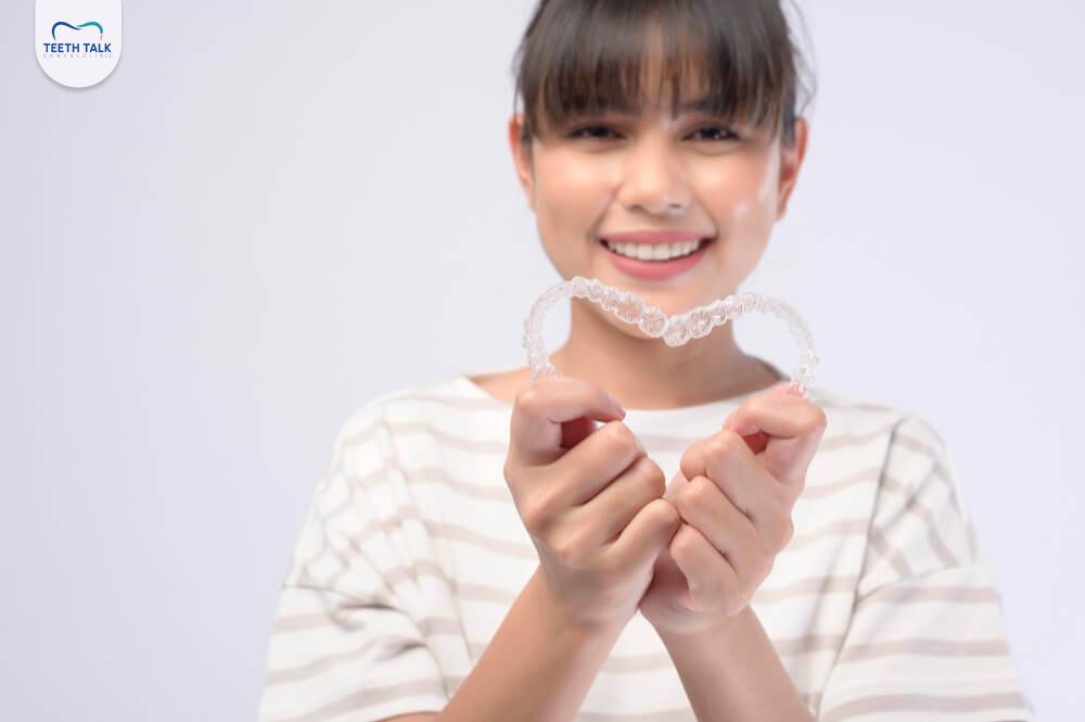 จัดฟันใส มีกี่ยี่ห้อน่าสนใจอย่างไร?