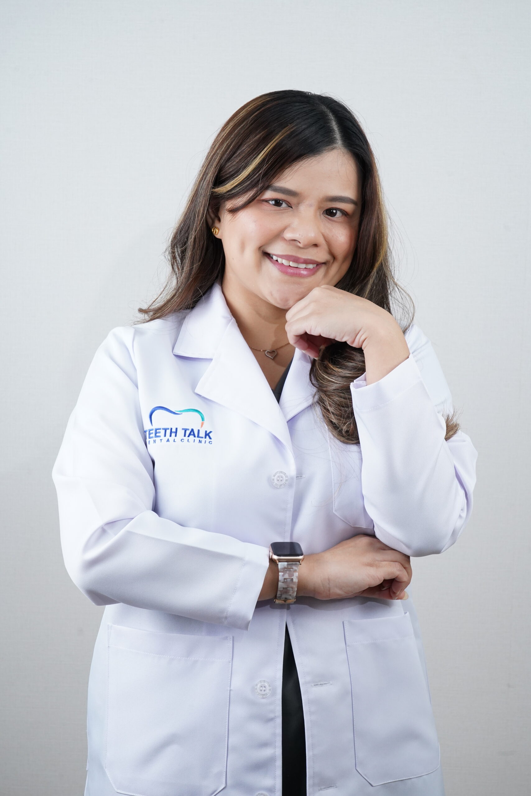 ทพญ. สุนิสา ไม้แก้ว DDS.