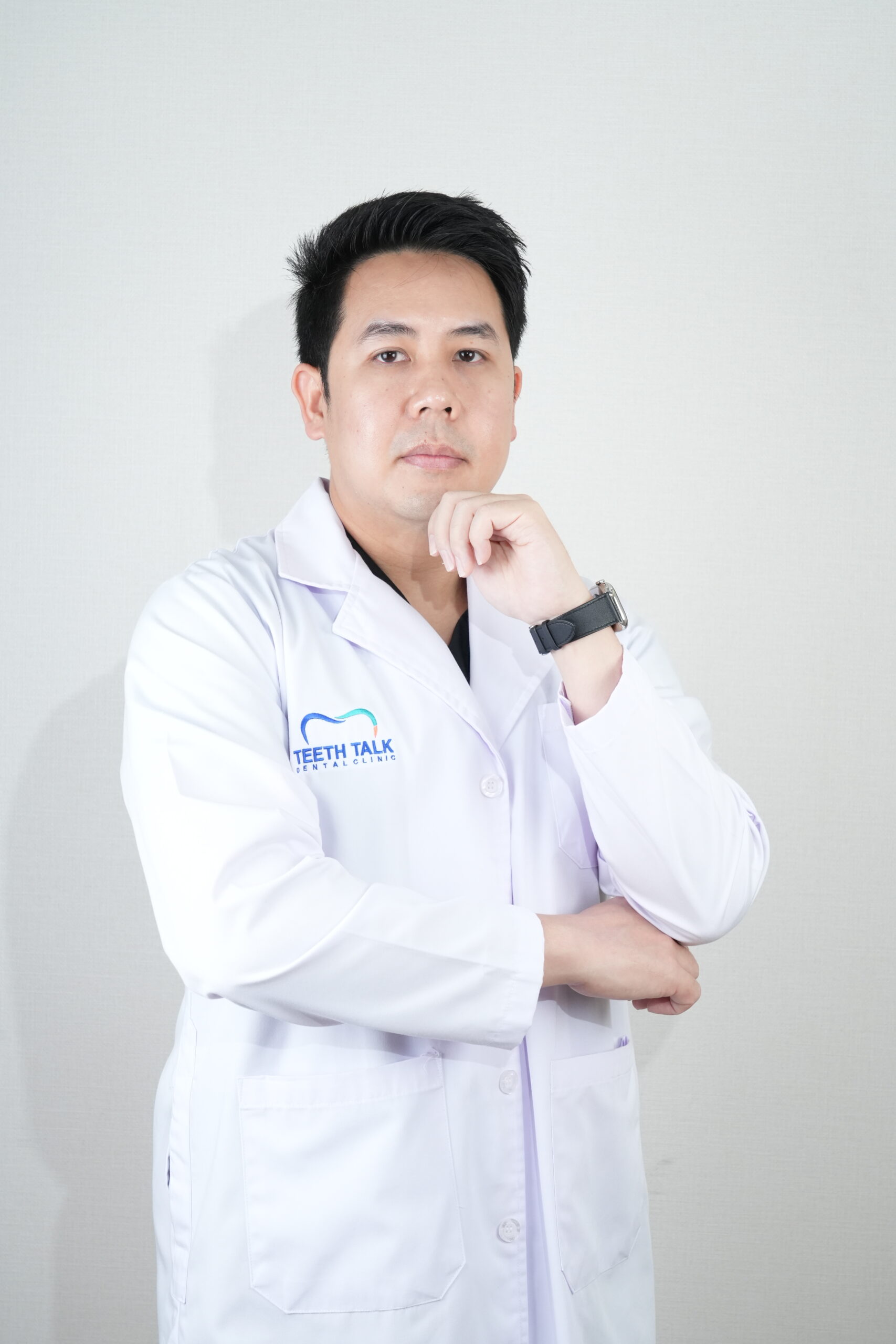 ทพ. เจษฎาพงษ์ รัตนเพ็ชร DDS.